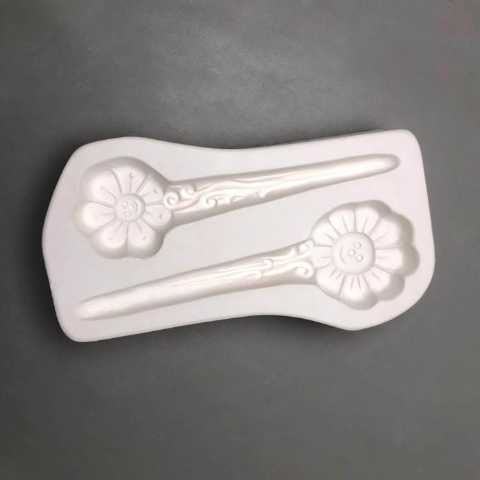 47398-Dandy Daisies Stakes Mold